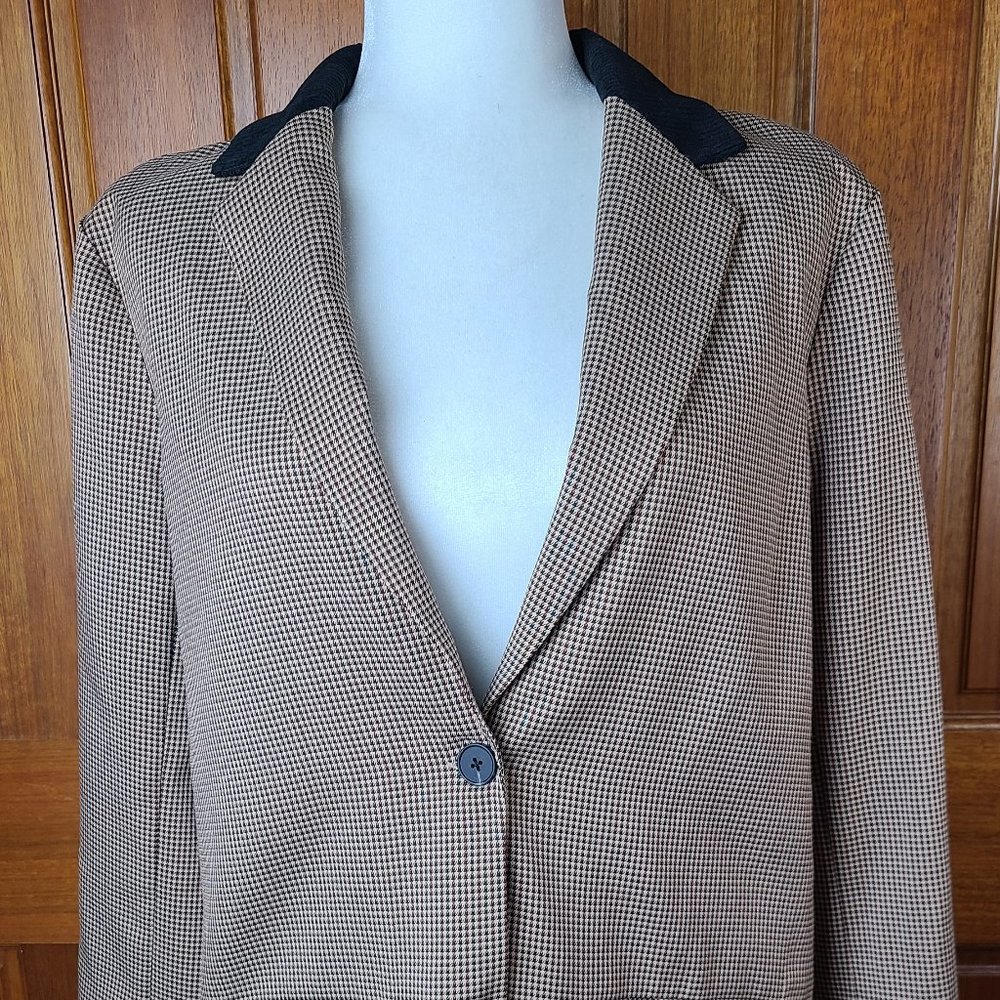 Urban Outfitters Houndstooth Blazer